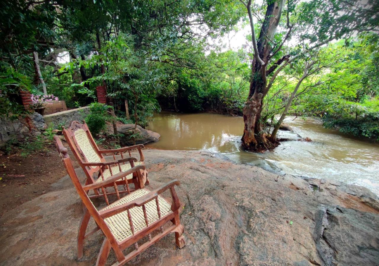 Sigiriya River Side Villa Exterior photo