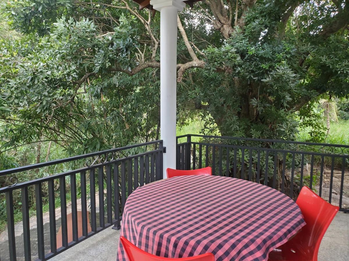 Sigiriya River Side Villa Exterior photo