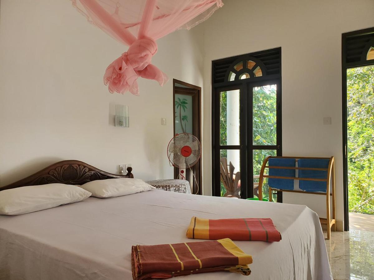 Sigiriya River Side Villa Exterior photo